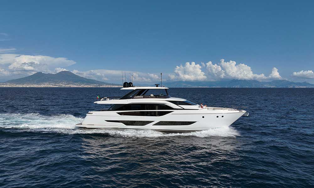 buy flybridge yachts