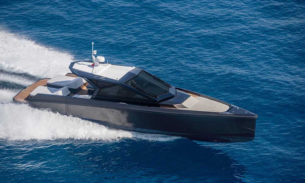 buy yacht in dubai
