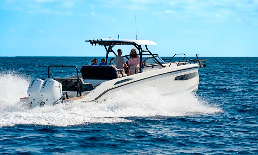 Buy outboard boats in Dubai