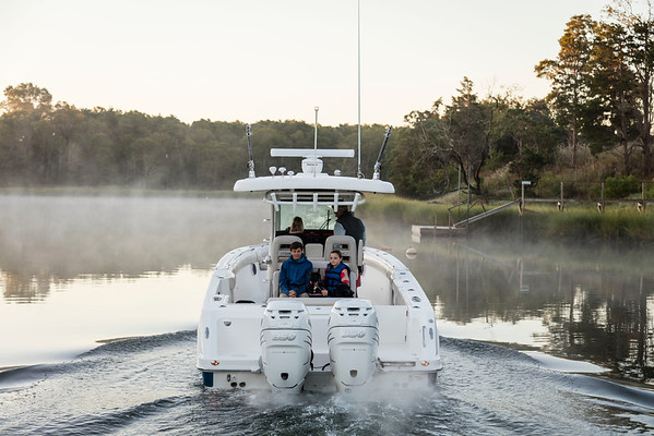 Boston Whaler 330 Outrage фото 1.2