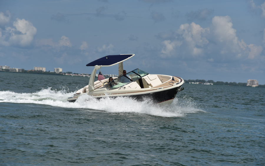 Chris-Craft Launch 28 GT SURF фото 1.15