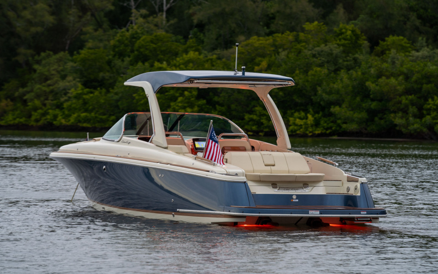 Chris-Craft Launch 31 GT SURF фото 1.7