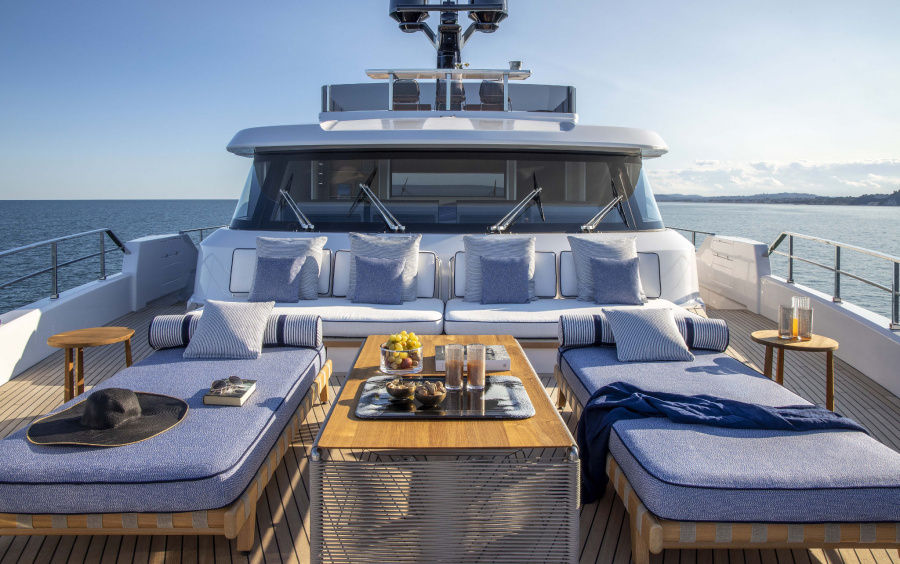 Custom Line Navetta 30 фото 2.33