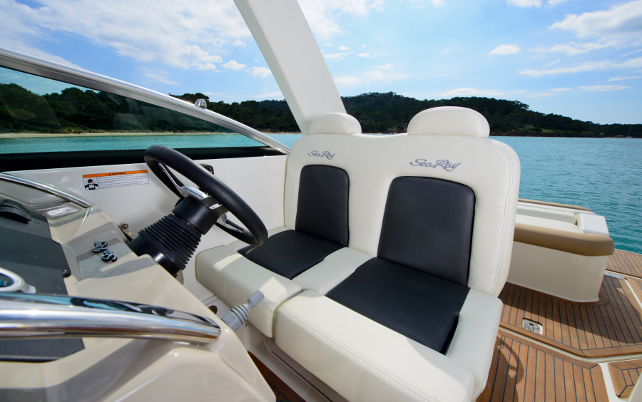 Sea Ray  Sundancer 265/487 фото 2.6
