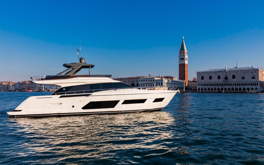Ferretti Yachts 670 фото 1.2
