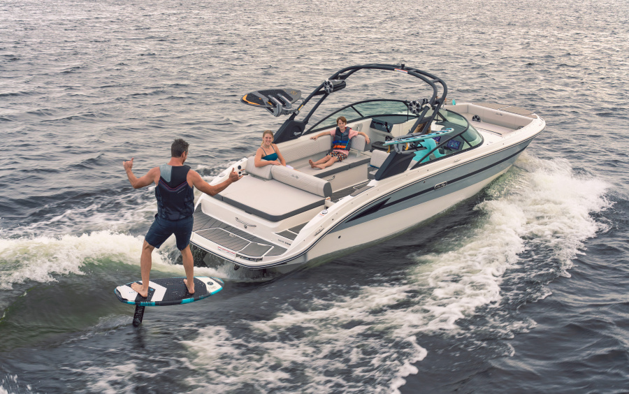 Sea Ray  SDX 270 Surf фото 1.8
