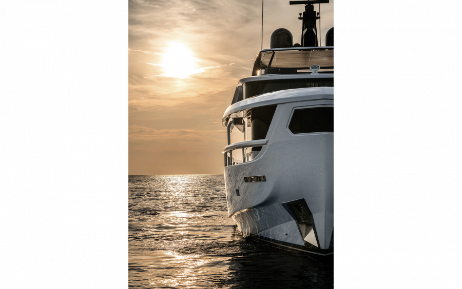 Ferretti Yachts INFYNITO 80 #8 фото 1.21