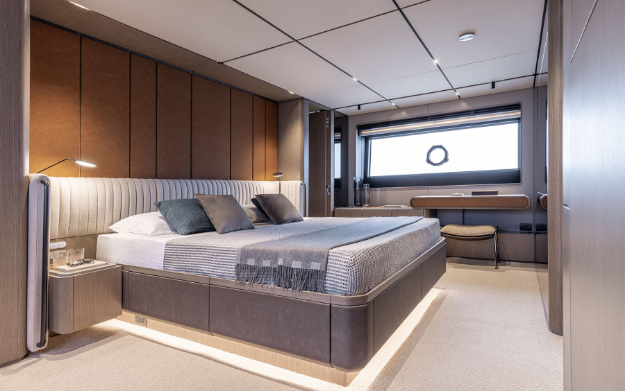 Ferretti Yachts INFYNITO 90 #11 фото 2.31