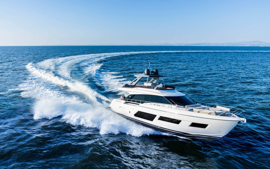 Ferretti Yachts 670 фото 1.6