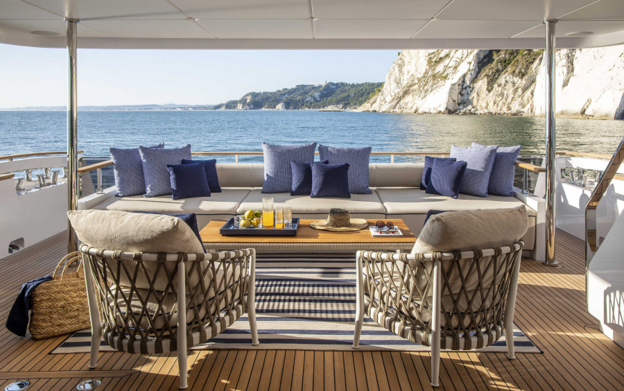 Custom Line Navetta 30 фото 2.13
