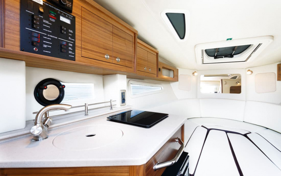 Sea Ray  Sundancer 265 фото 2.9