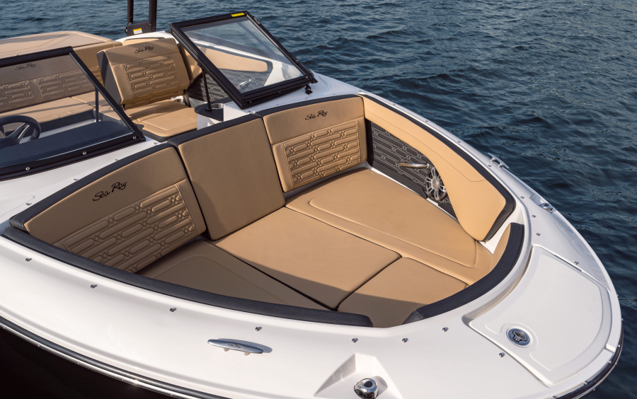 Sea Ray  190 SPX/737 фото 1.3